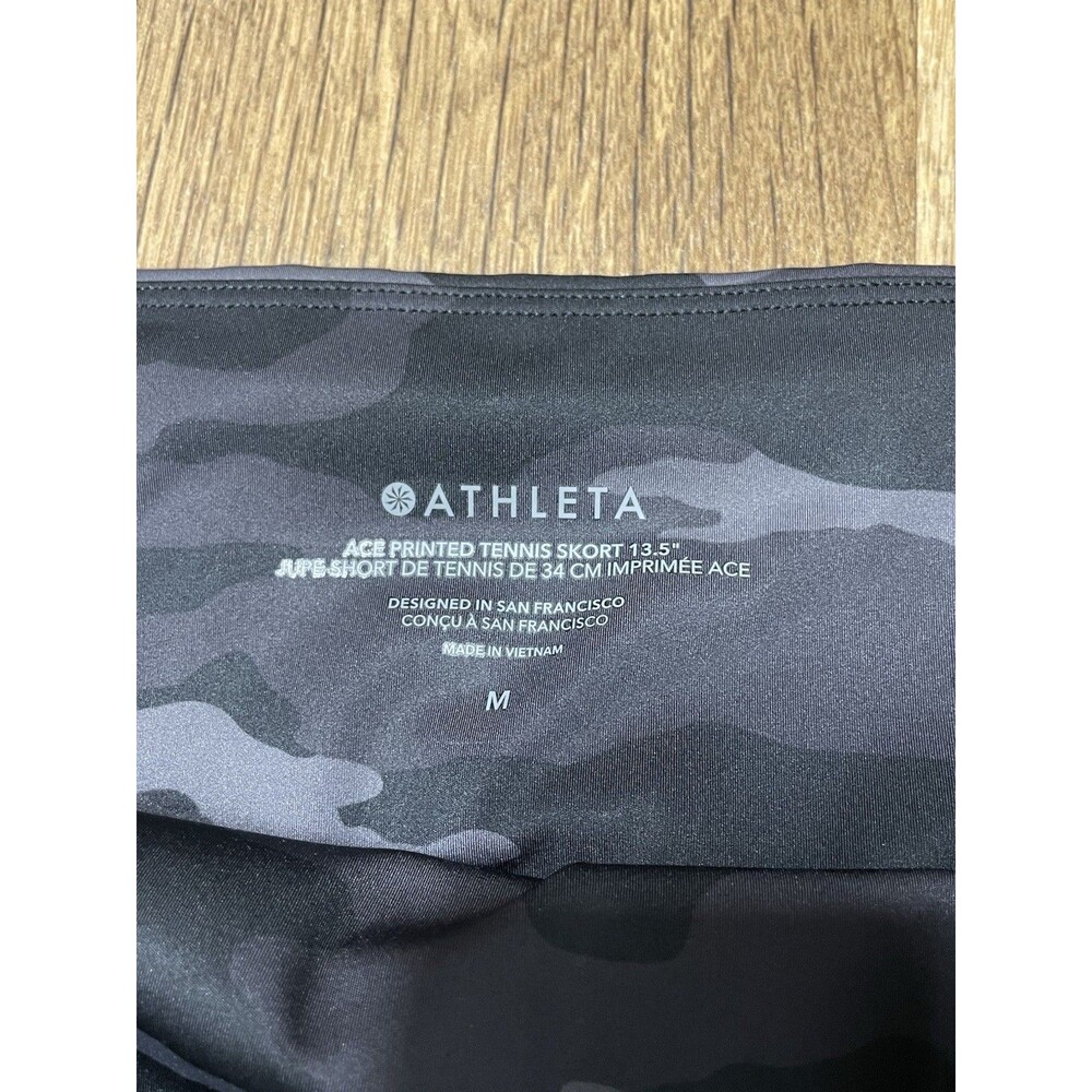 Athleta Ace printed Camo Size Medium Tennis Skort 13.5" Running Golf Athletics - Picture 3 of 8